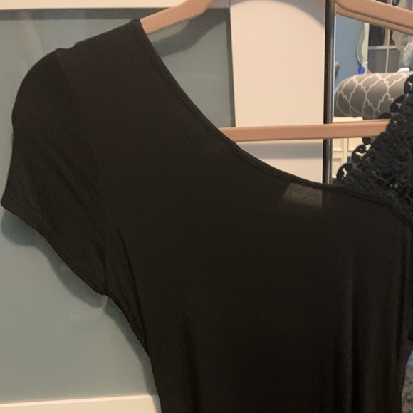 🎁Va Va By Joy Han Black shirt short sleeve, size Small - Picture 9 of 9